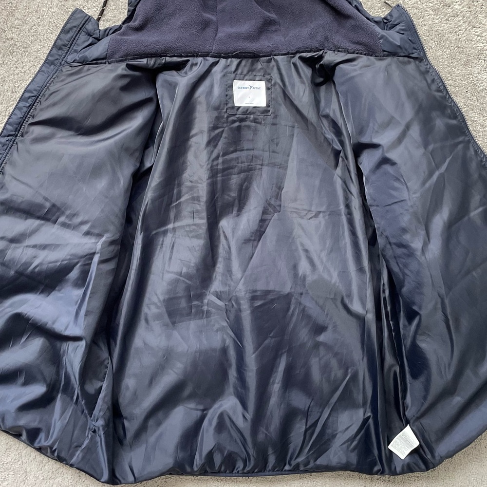 Old Navy Active Go-H20 Water-Resistant Hooded Puffer Winter Jacket - Picture 5 of 15